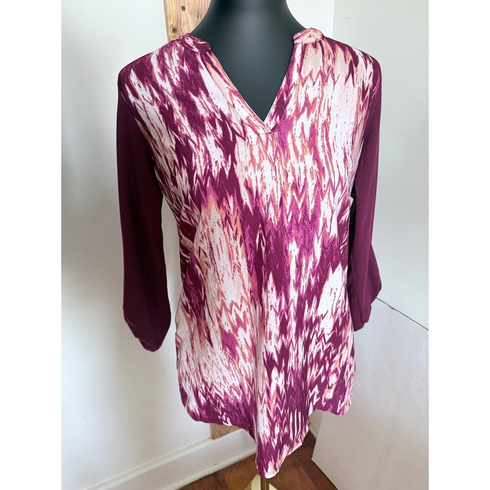 Coral Bay Tunic‎ Top Women Large Purple Abstract Mixed Media V-Neck